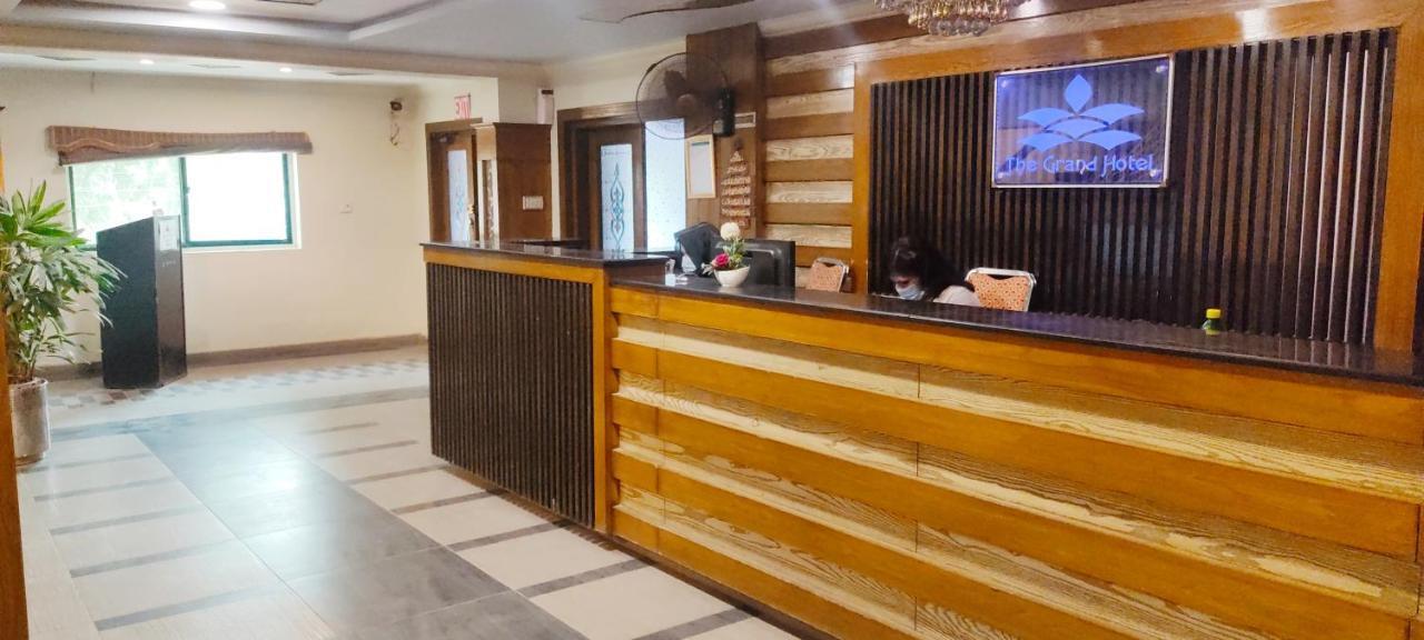 Hotel Multan Eksteriør billede