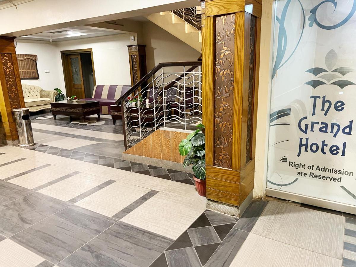 Hotel Multan Eksteriør billede